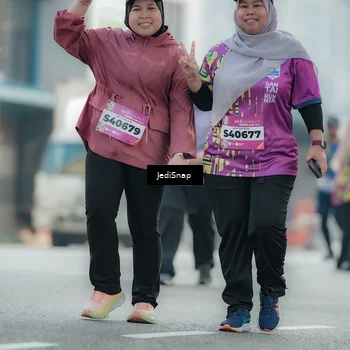Runner Photo 5913546