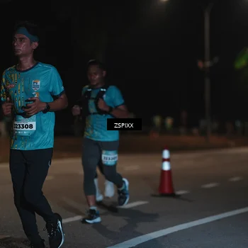 Runner Photo 5913578