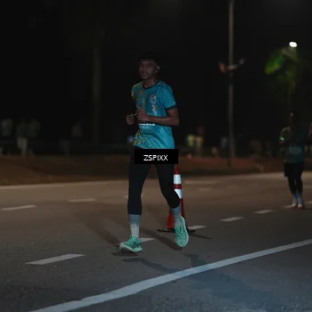 Runner Photo 5913612