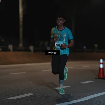 Runner Photo 5913621