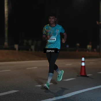 Runner Photo 5913625