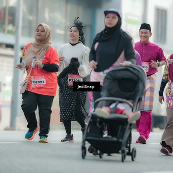 Runner Photo 5913630