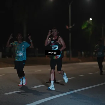 Runner Photo 5913642