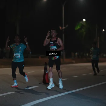 Runner Photo 5913647