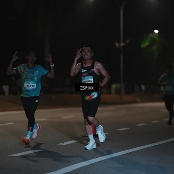 Runner Photo 5913649