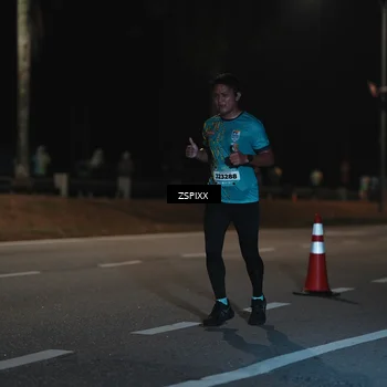 Runner Photo 5913705