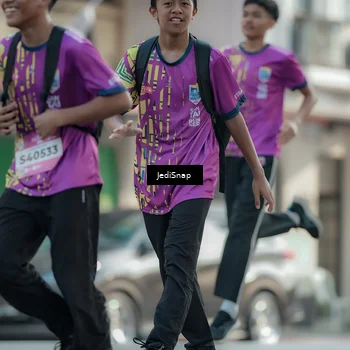 Runner Photo 5913707