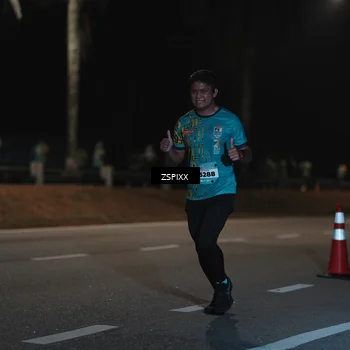 Runner Photo 5913710