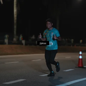 Runner Photo 5913717