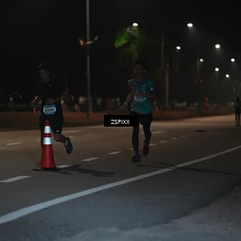 Runner Photo 5913747