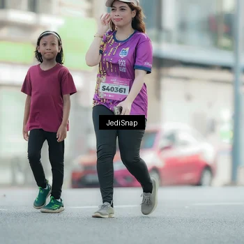 Runner Photo 5913750