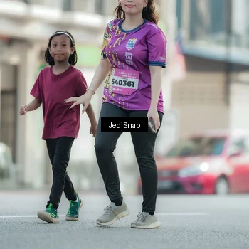 Runner Photo 5913751