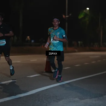 Runner Photo 5913774