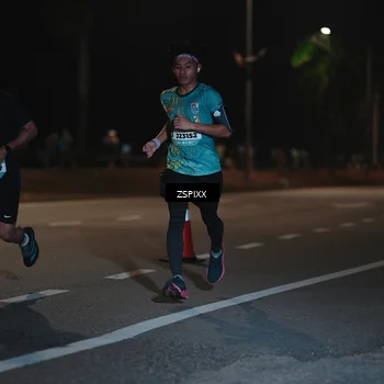 Runner Photo 5913778