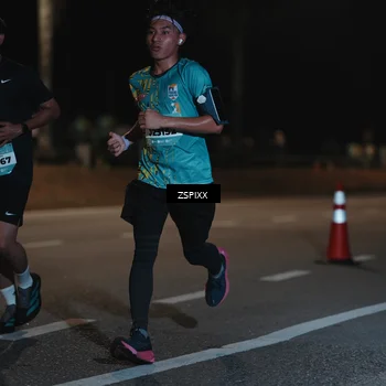 Runner Photo 5913800