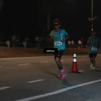Runner Photo 5913842