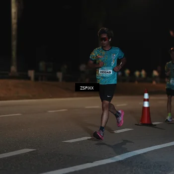 Runner Photo 5913844