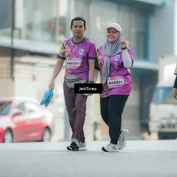 Runner Photo 5913869