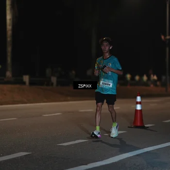 Runner Photo 5913871
