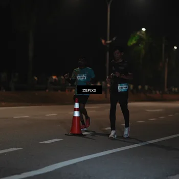 Runner Photo 5913888