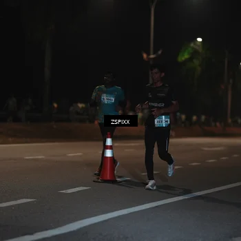 Runner Photo 5913895