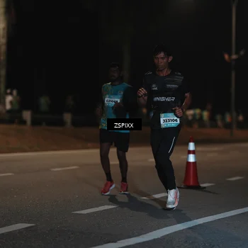 Runner Photo 5913918
