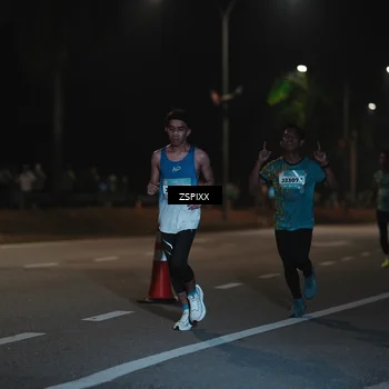 Runner Photo 5913953