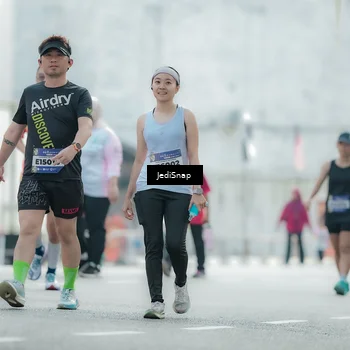 Runner Photo 5913971