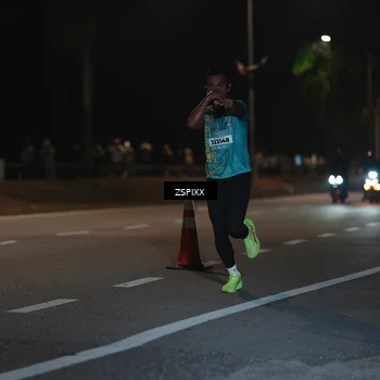 Runner Photo 5913998