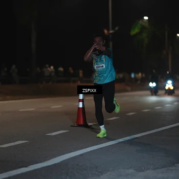Runner Photo 5914004