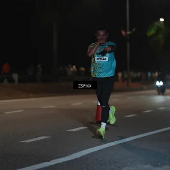 Runner Photo 5914005