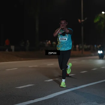 Runner Photo 5914009