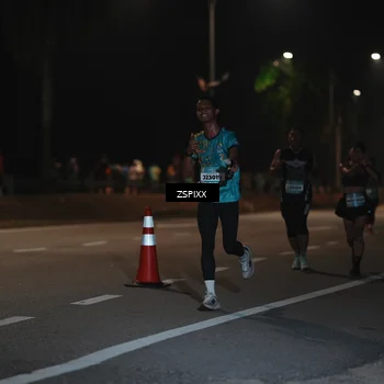 Runner Photo 5914039