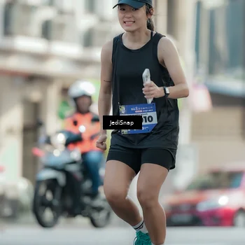 Runner Photo 5914042