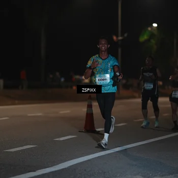 Runner Photo 5914043