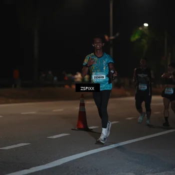 Runner Photo 5914044