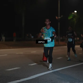 Runner Photo 5914047