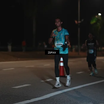 Runner Photo 5914056