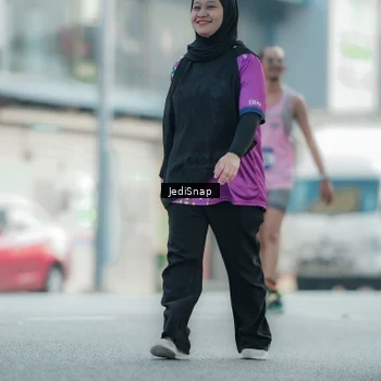 Runner Photo 5914060