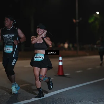 Runner Photo 5914090
