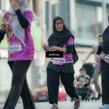 Runner Photo 5914116