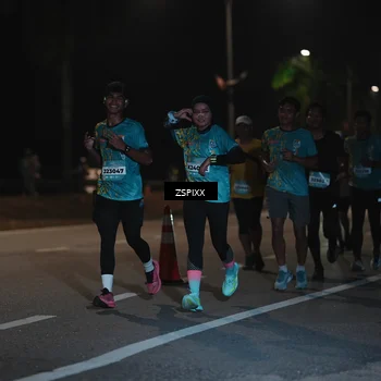 Runner Photo 5914129
