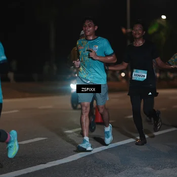Runner Photo 5914160