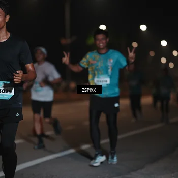 Runner Photo 5914191