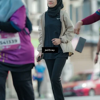 Runner Photo 5914202