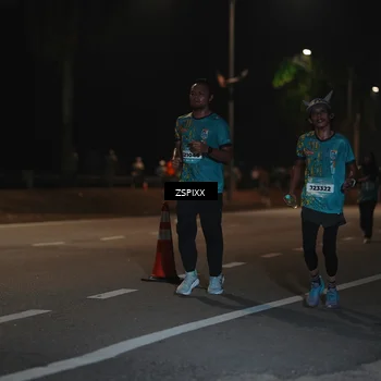 Runner Photo 5914227