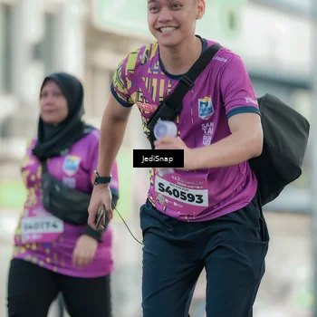 Runner Photo 5914263