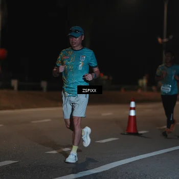 Runner Photo 5914338