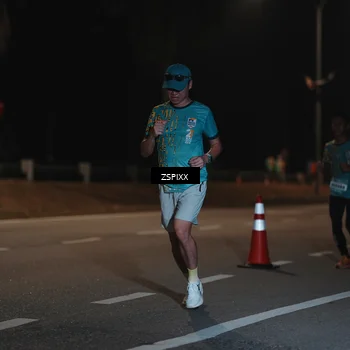 Runner Photo 5914339