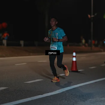 Runner Photo 5914354